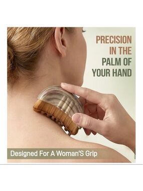 Palm Grip Contouring Scalp & Body Brush in Brown NWT